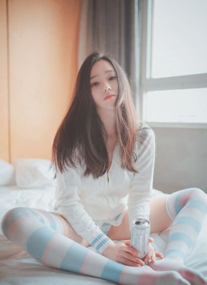 综合精品久久久久久_剧情片免费观看